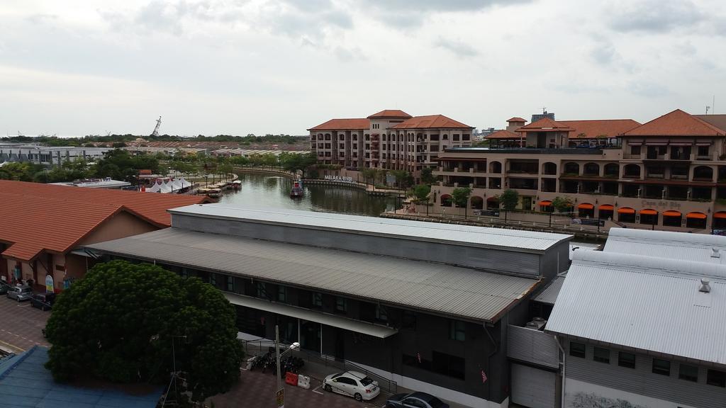Aldy Hotel Stadthuys Malacca Exterior photo